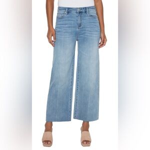 NWT Liverpool Stride Crop Jeans in Mitchell sz 4/27